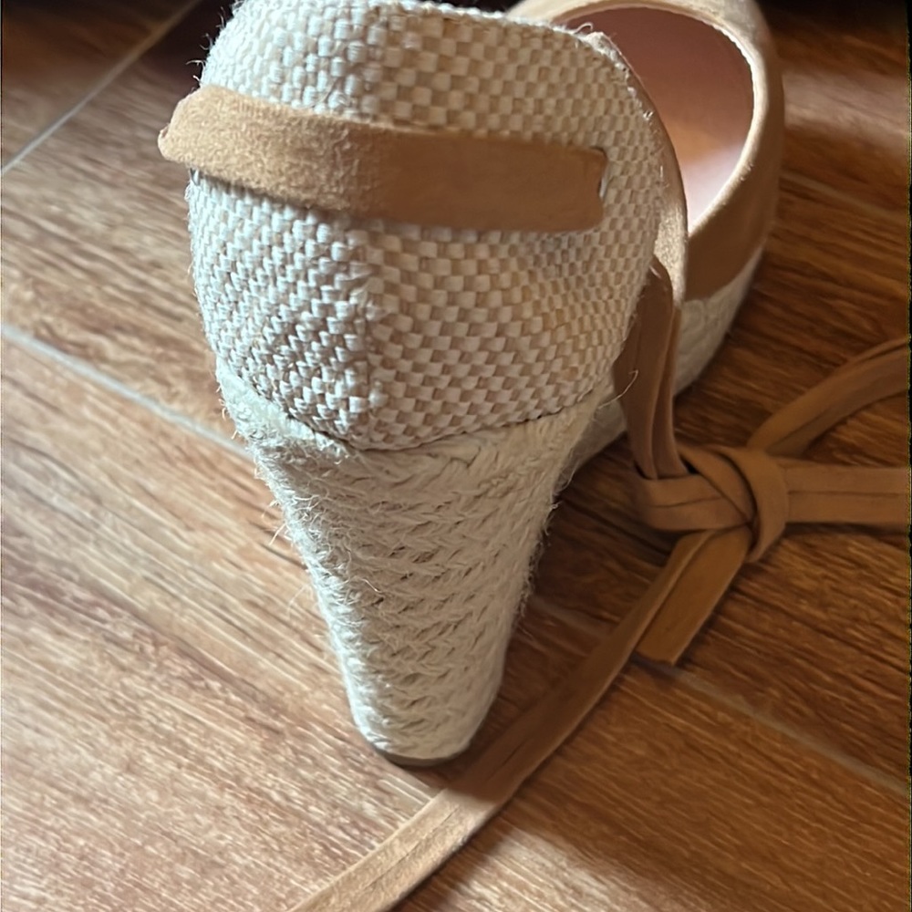 NWOB-SHELN WEDGES - Picture 5 of 10